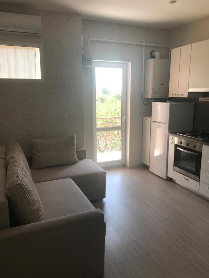 Apartment Zolotoy Bereg 5 Odessa Exterior foto