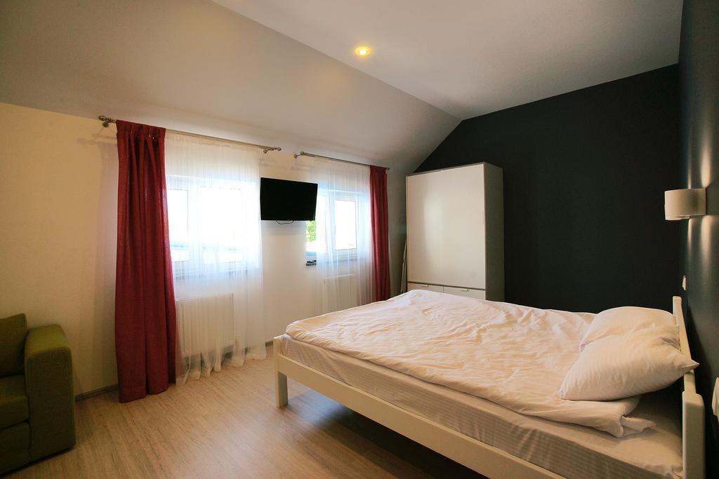 Apartment Zolotoy Bereg 5 Odessa Exterior foto
