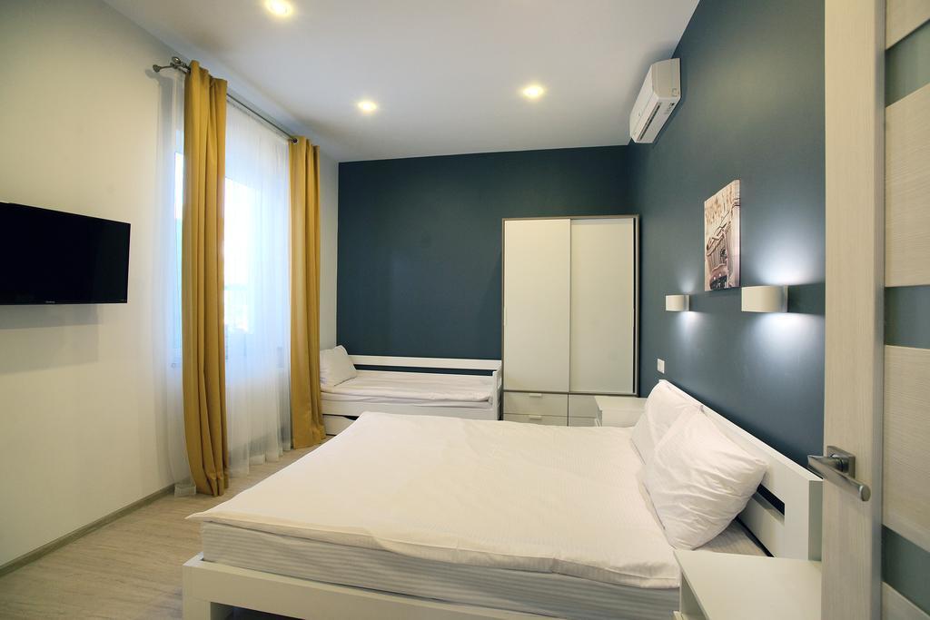Apartment Zolotoy Bereg 5 Odessa Exterior foto