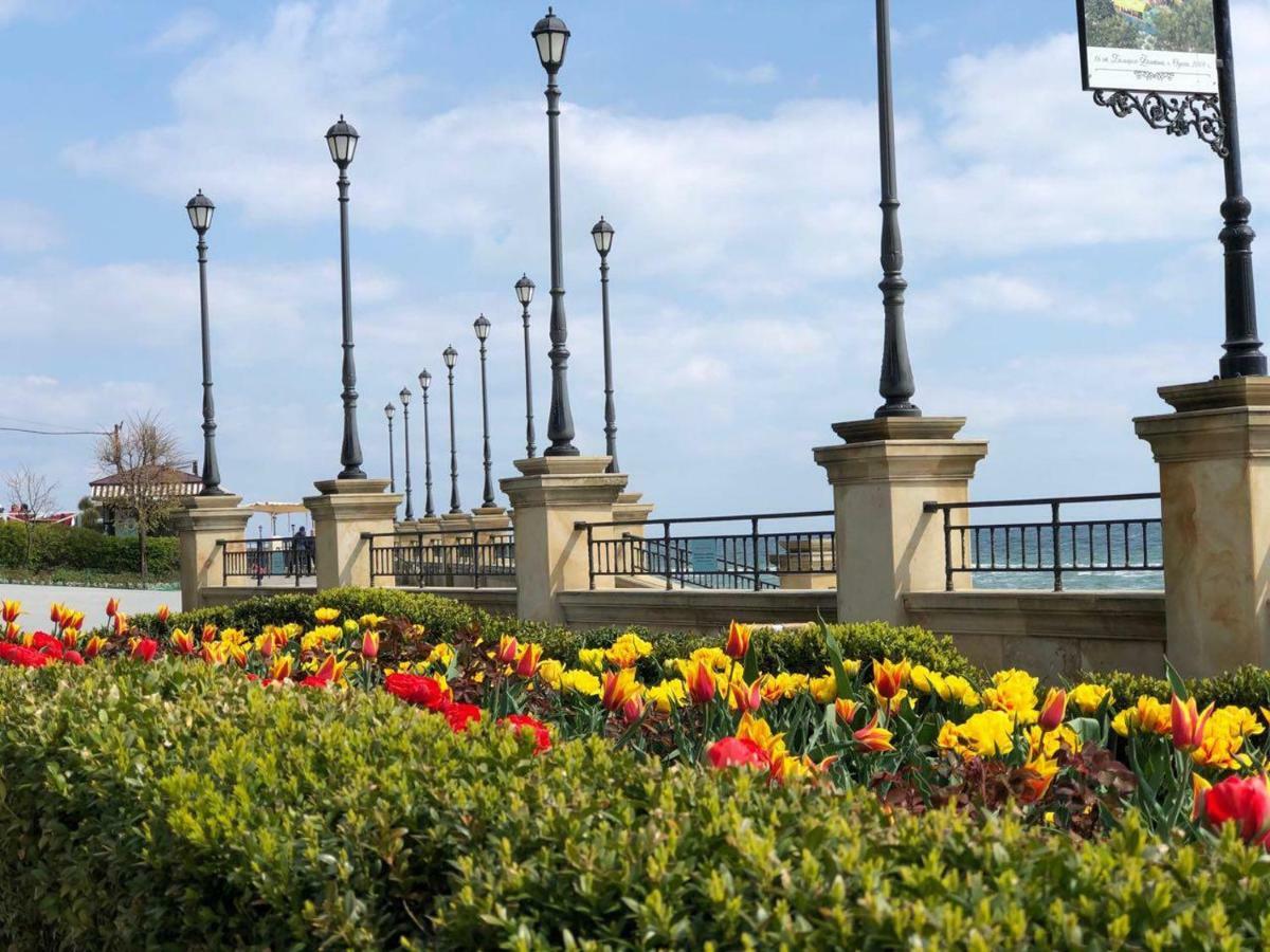 Apartment Zolotoy Bereg 5 Odessa Exterior foto